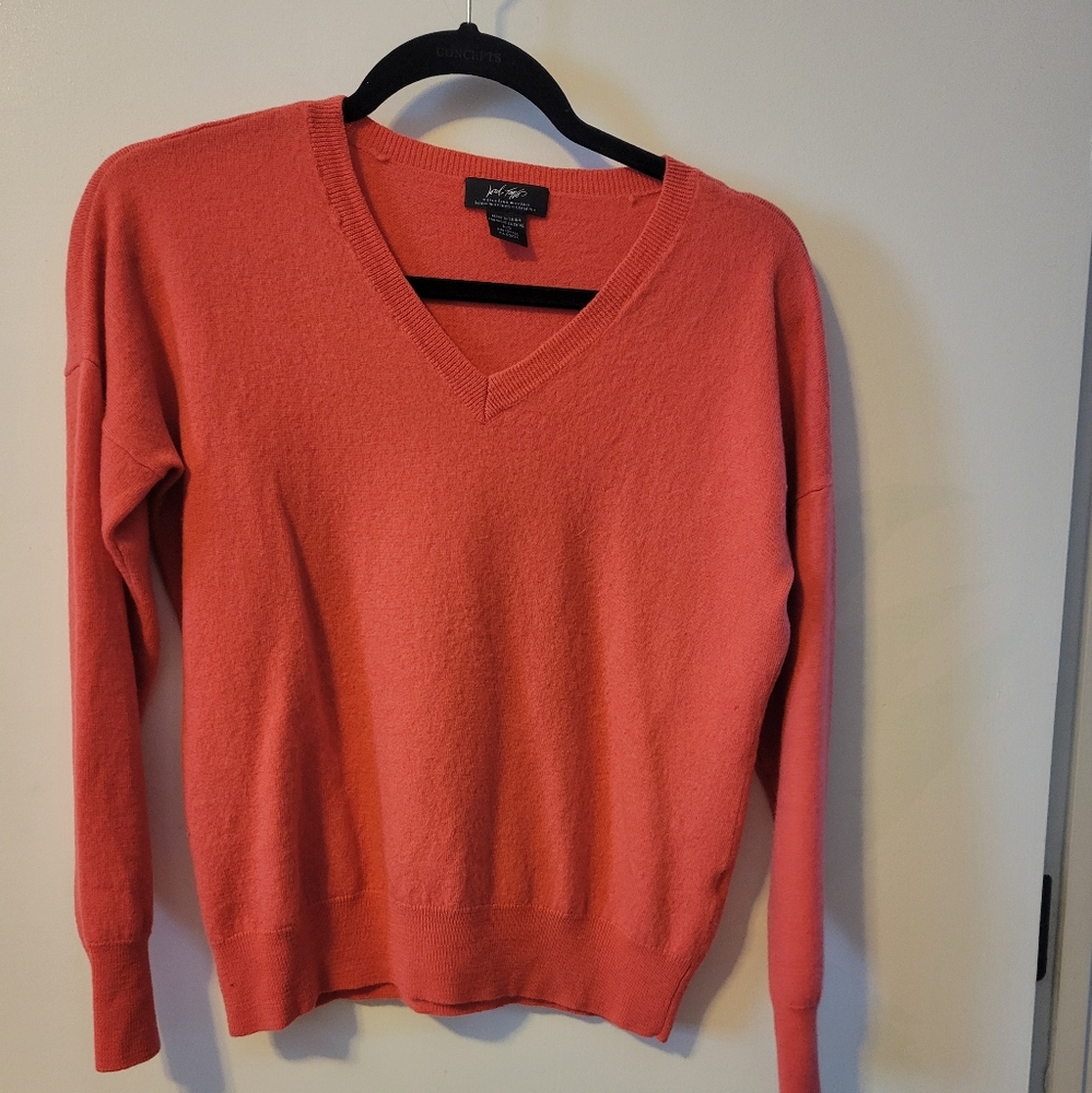 Women's V-Neck Sweater - Coral